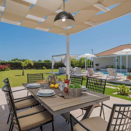 Madini Luxury Villa With Private Heated Pool Vanato Exteriör bild