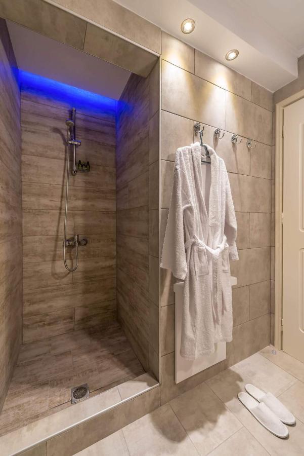 Madini Luxury Villa With Private Heated Pool Vanato Exteriör bild
