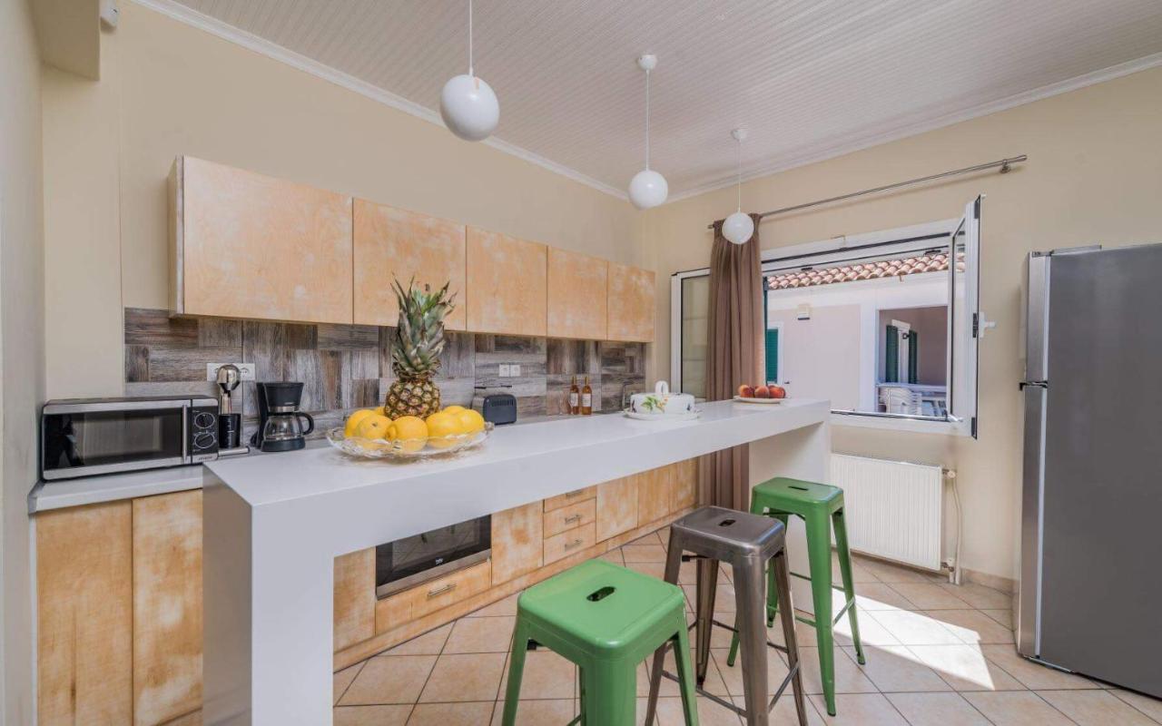 Madini Luxury Villa With Private Heated Pool Vanato Exteriör bild