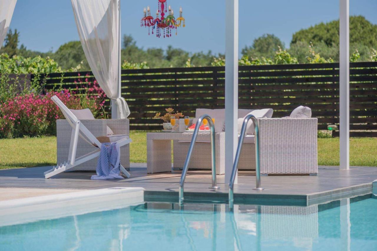 Madini Luxury Villa With Private Heated Pool Vanato Exteriör bild