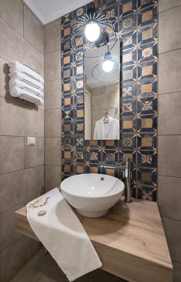Madini Luxury Villa With Private Heated Pool Vanato Exteriör bild