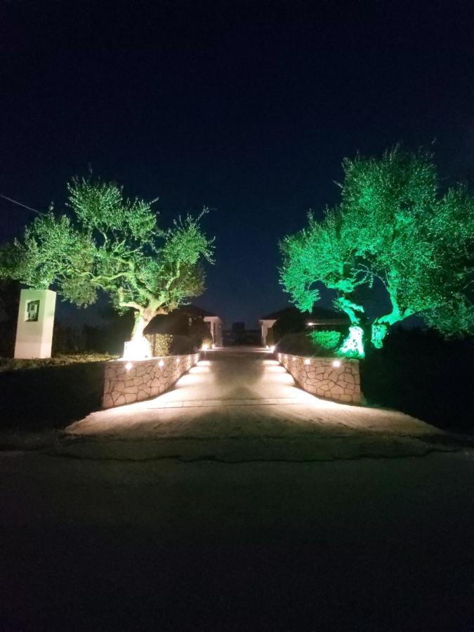 Madini Luxury Villa With Private Heated Pool Vanato Exteriör bild